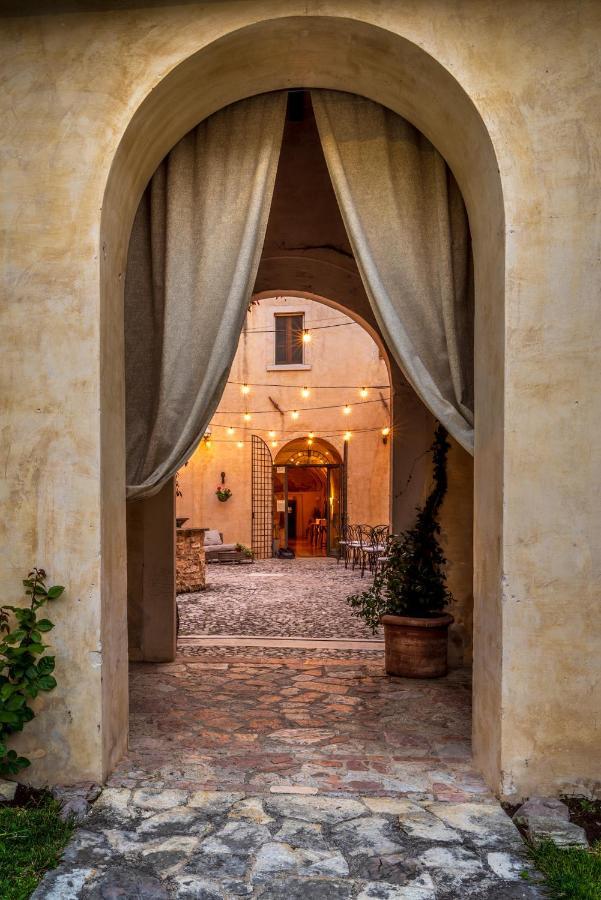 SantʼAnatolia di Narco Ex Convento Santa Croce-Country Resort מראה חיצוני תמונה