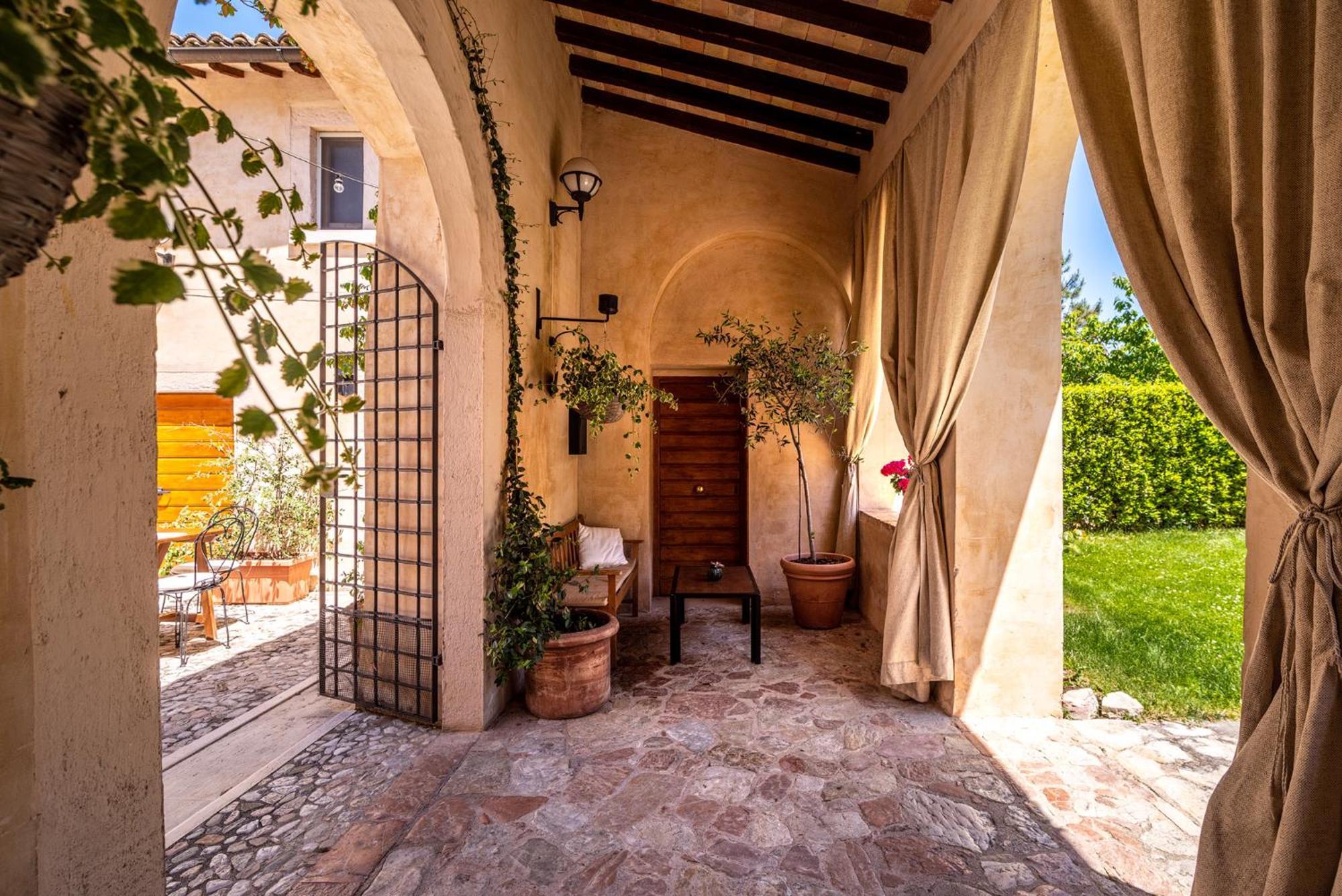 SantʼAnatolia di Narco Ex Convento Santa Croce-Country Resort מראה חיצוני תמונה